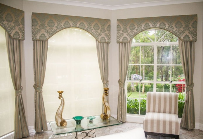 bondo in de vorm van een boog