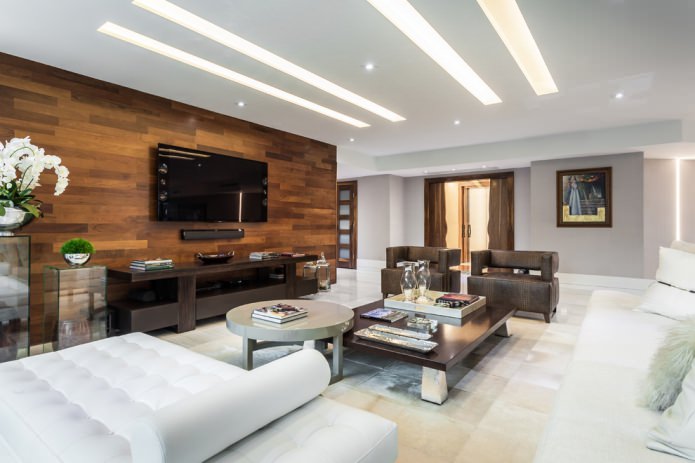 houten wanddecoratie in de woonkamer