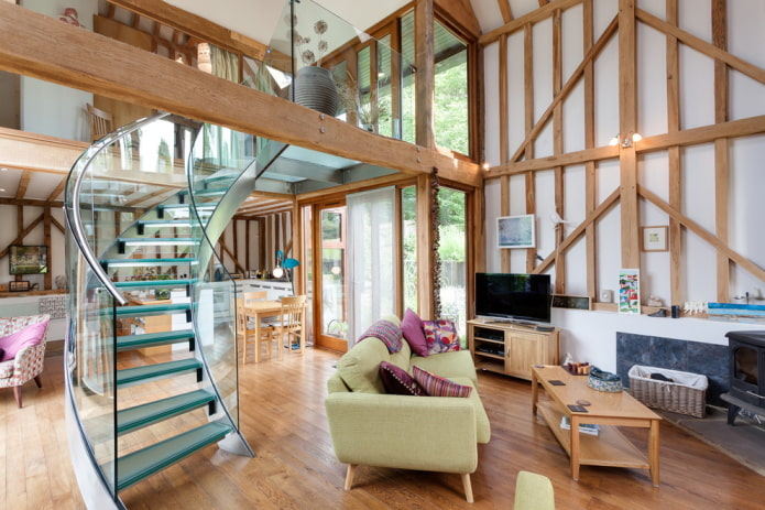 glazen trap in het interieur van een priv?woning