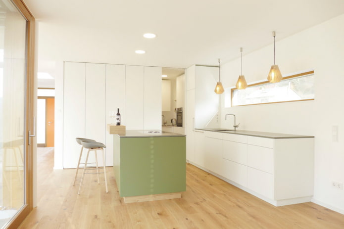 linoleum onder het laminaat in het keukeninterieur