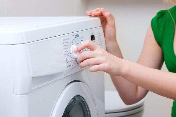 wassen van linnen gordijnen