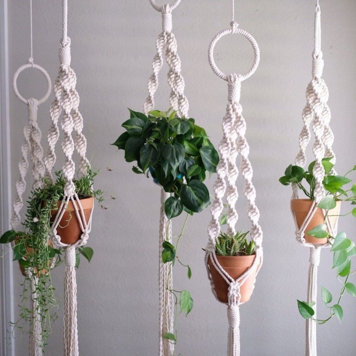 hangers voor bloempotten