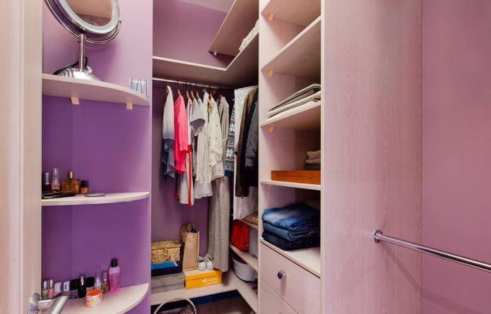 kleine kleedkamer