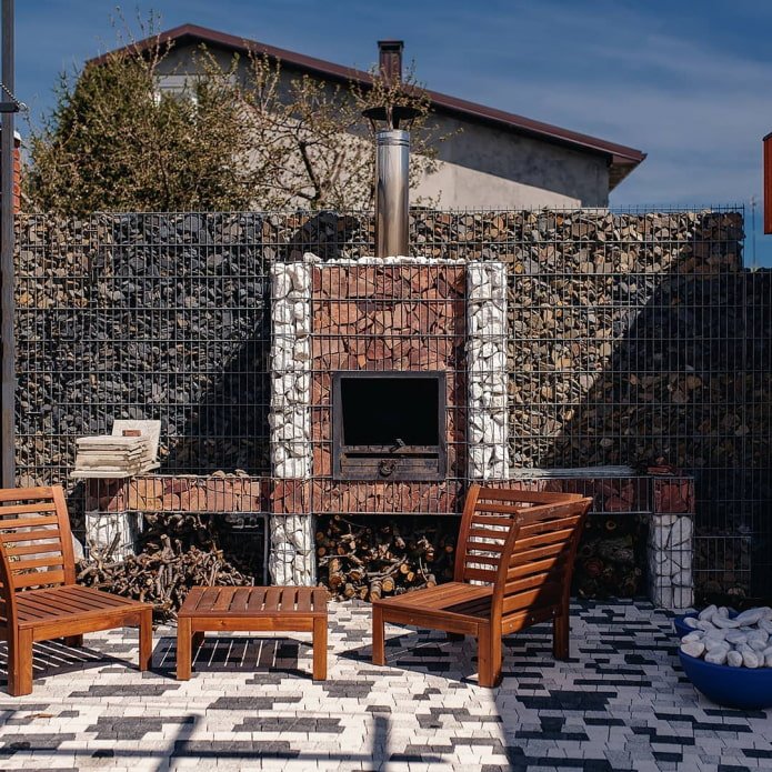 BBQ bij de gabion