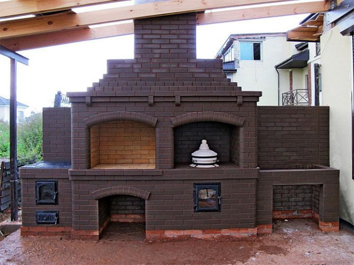 Barbecue met een fornuis