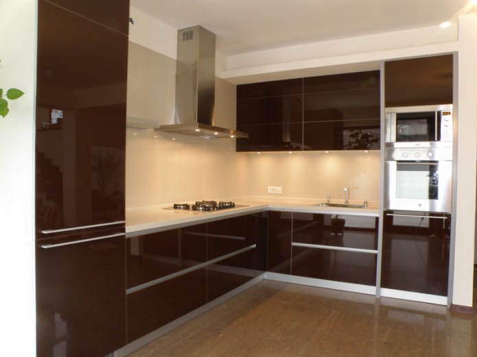 Keukenfronten met aluminium frames