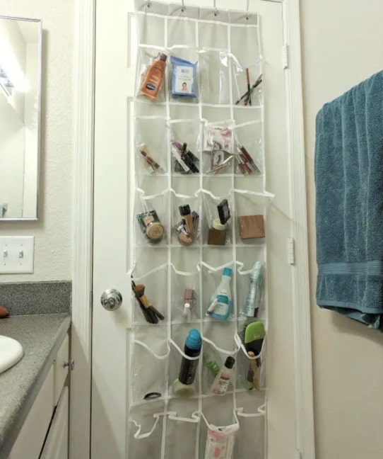 opbergsysteem achter de deur