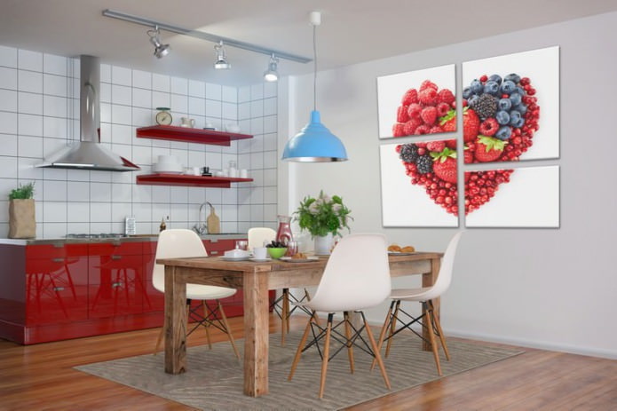 Modern modulair schilderij in het keukeninterieur