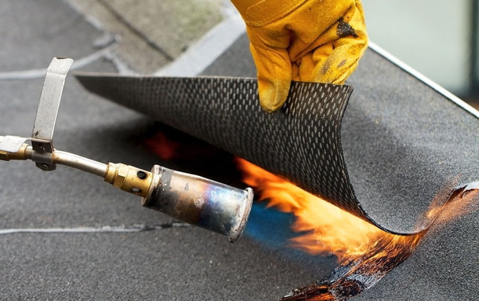 versmelting van roldakbedekking