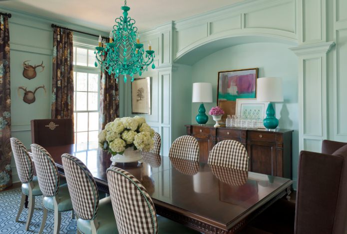 Bruin en mint interieur