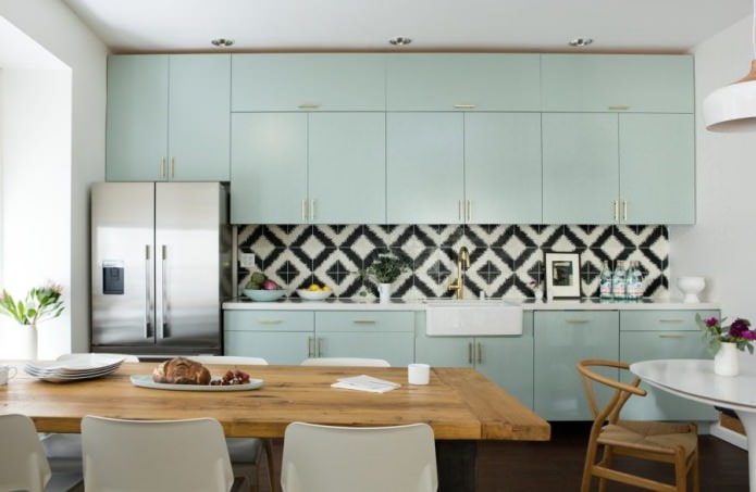 mintkleurige keuken in minimalistische stijl