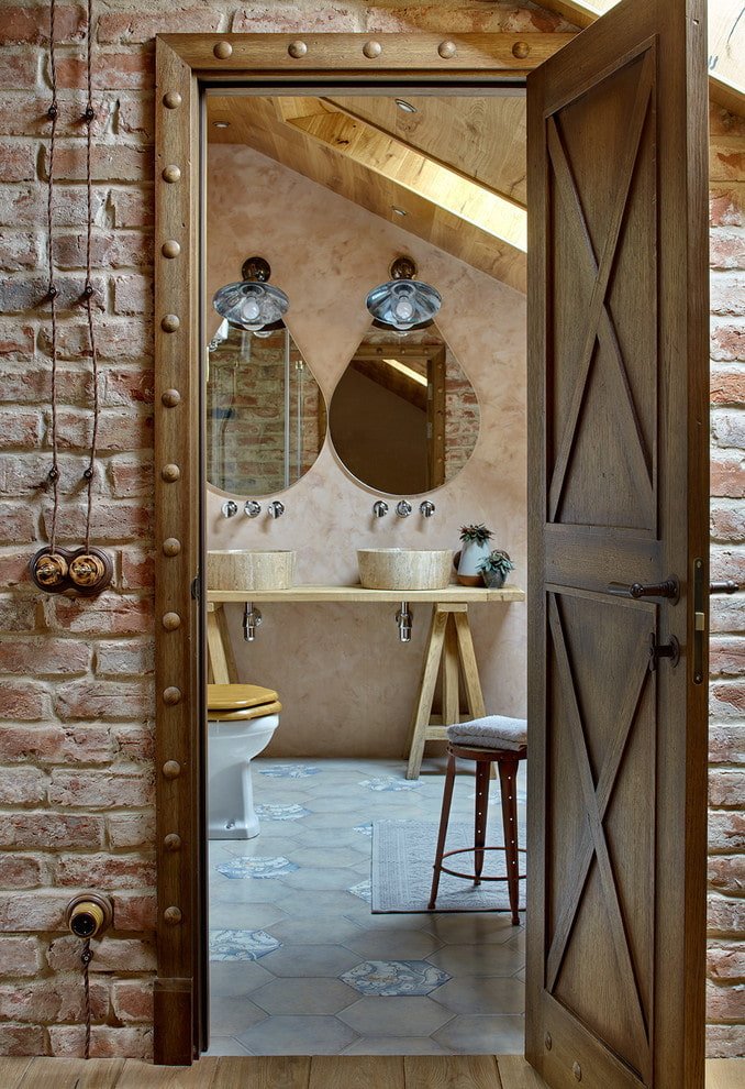 houten deurkozijnen in het interieur