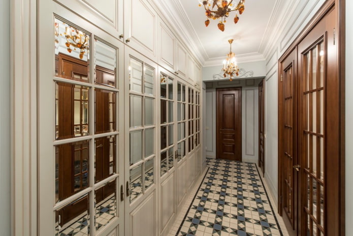 vloertegel met patroon in het interieur