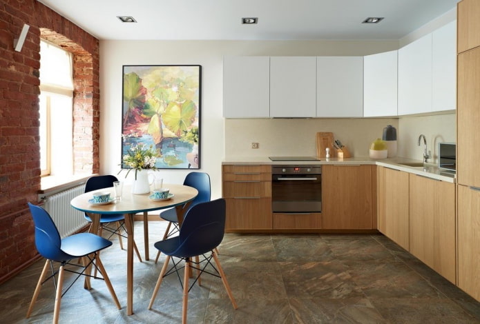 vloertegels in het keukeninterieur