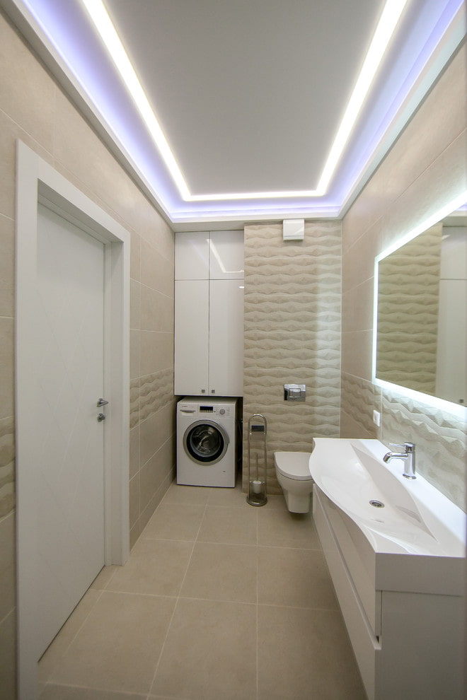 zwevend spanplafond in de badkamer