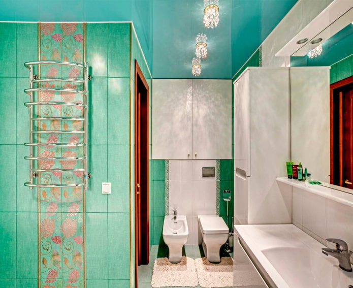turquoise spanplafond in het interieur
