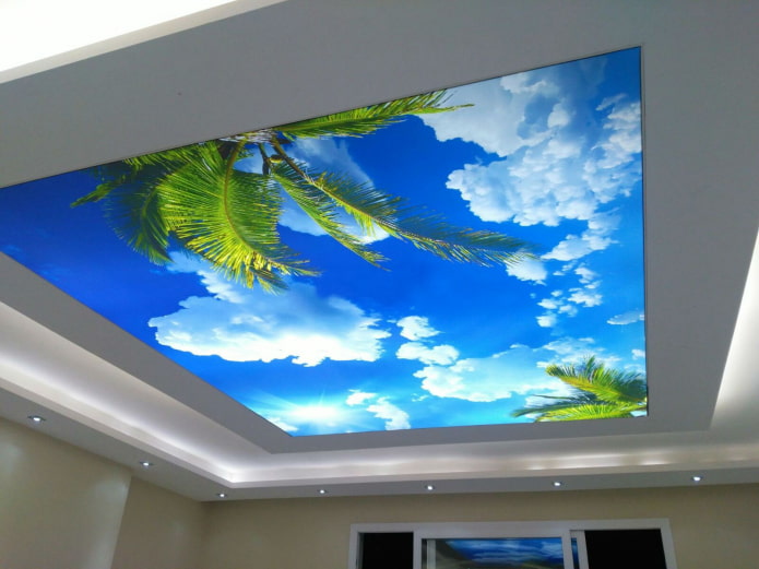 gespannen plafond met fotoprint in de vorm van een lucht