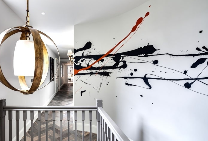 zwarte en rode vlekken op de muur