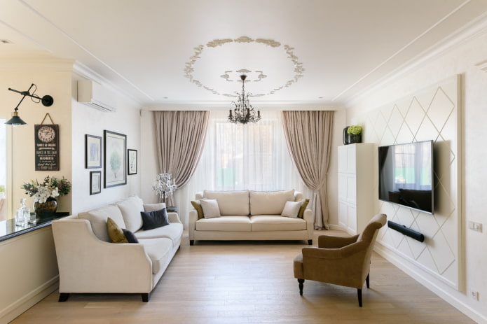 plafonddecoratie in het interieur in neoklassieke stijl