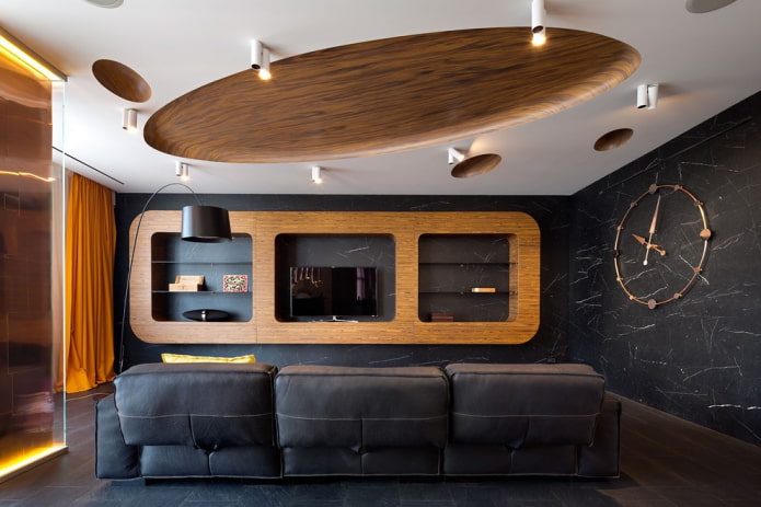 TV in een nis in het interieur in een moderne stijl