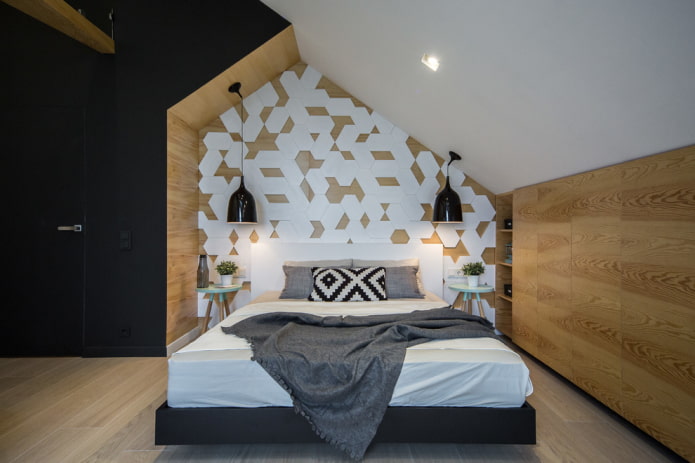 muur met een nis in het interieur van de zolder