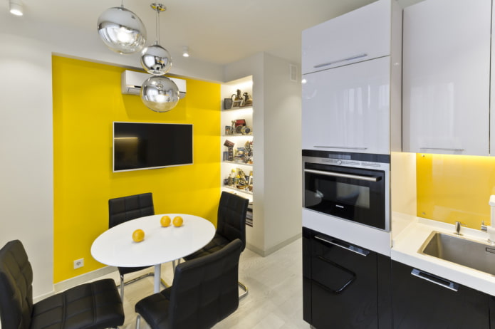 muur met nis in het interieur in moderne stijl