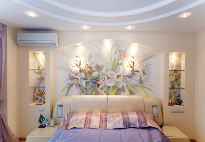 nis met schilderij in het slaapkamerinterieur