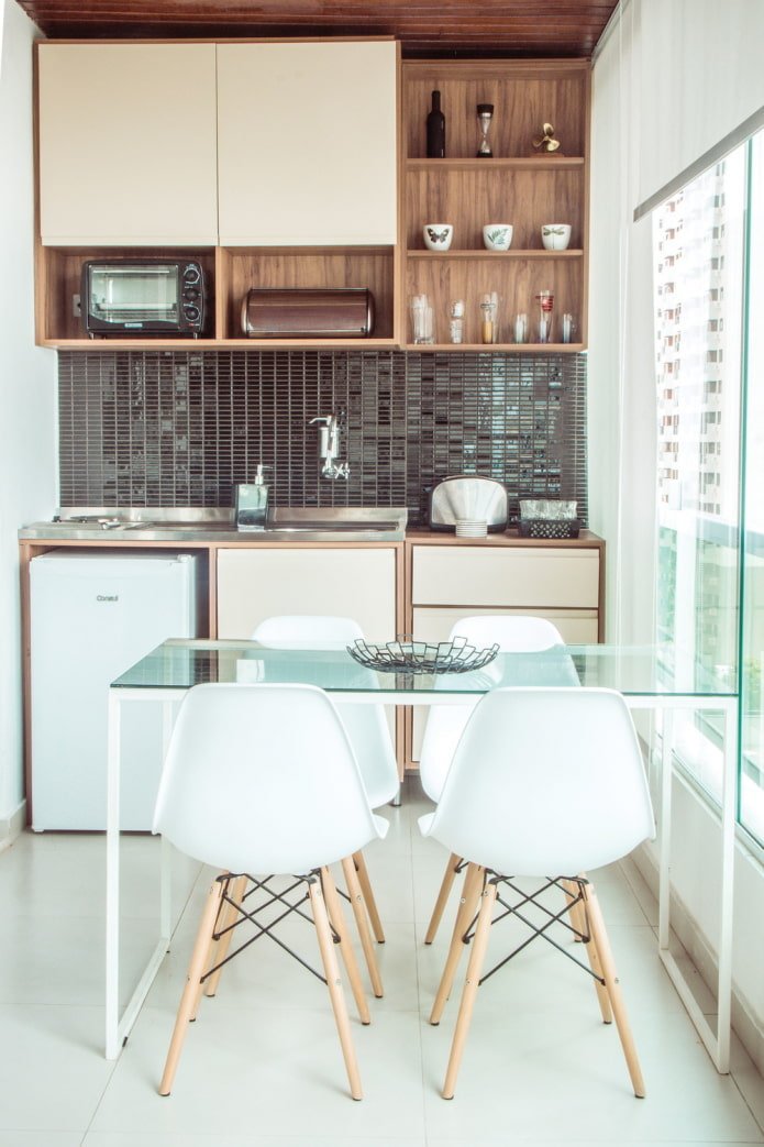 glazen keukentafel