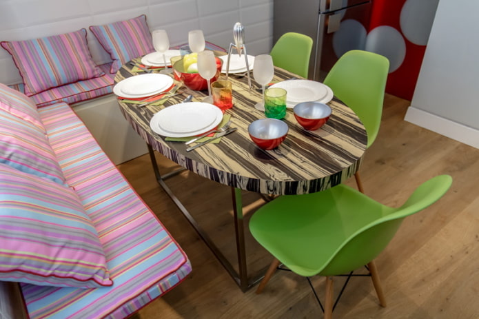 ovale tafel