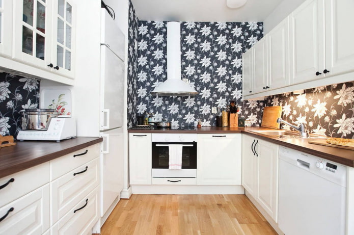 donker behang voor de keuken
