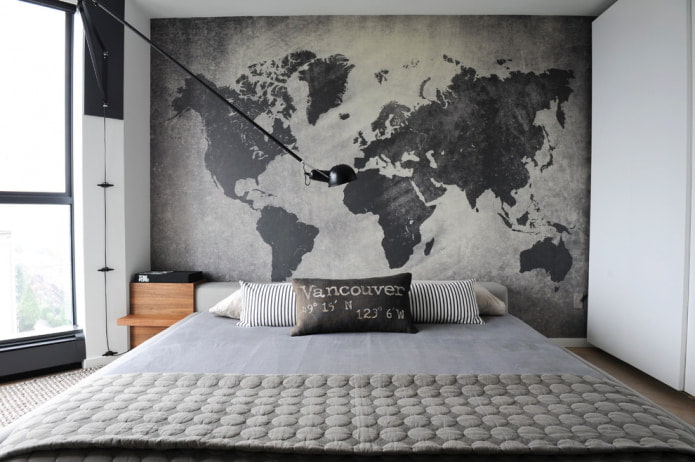 wereldkaart aan de muur