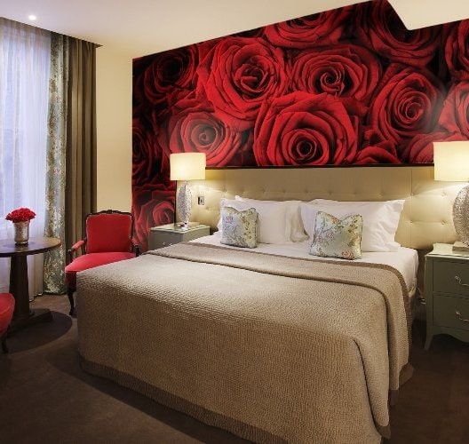 fotobehang met rozen in het interieur