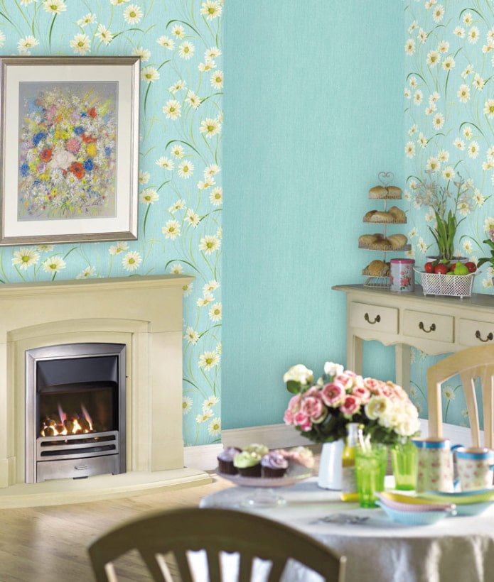 behang met kamille in het interieur