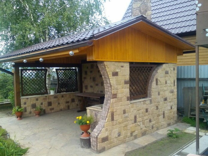 een prieel bekleden met decoratieve steen