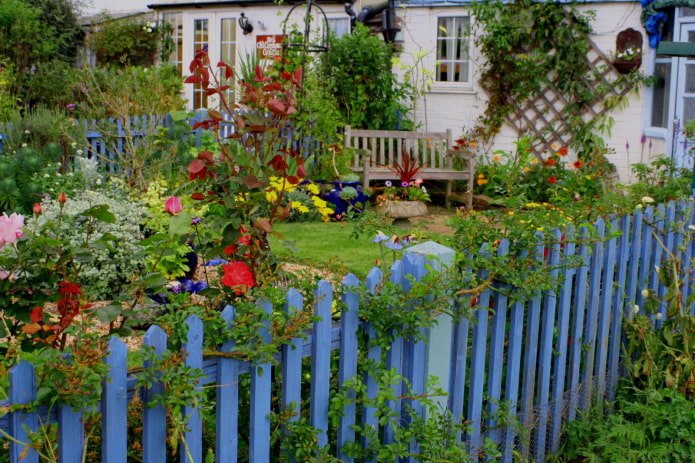 Voortuin in rustieke stijl