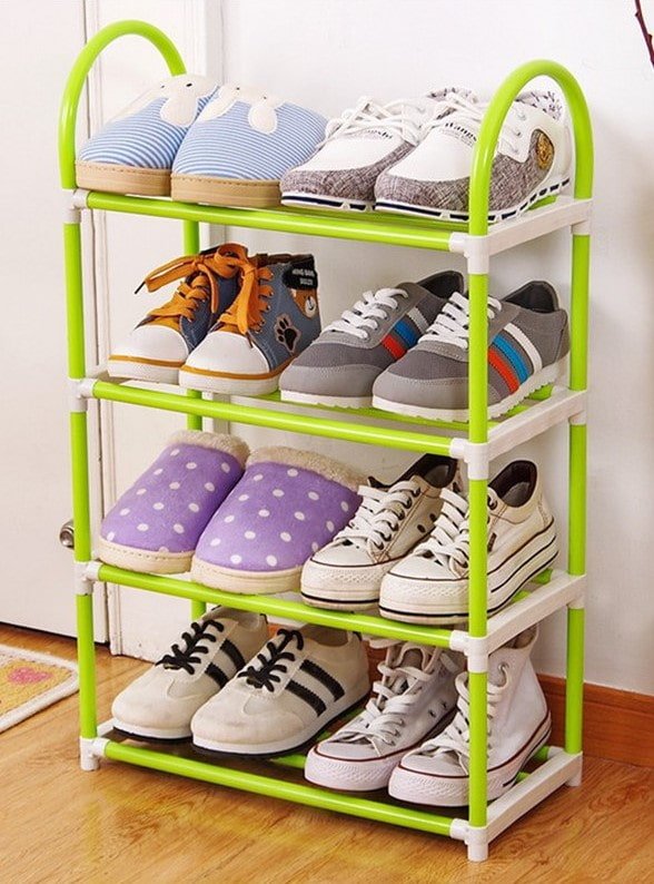Kinderschoenenrek in het interieur