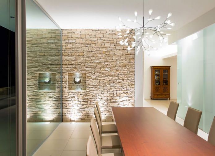 beige decoratieve steenafwerking