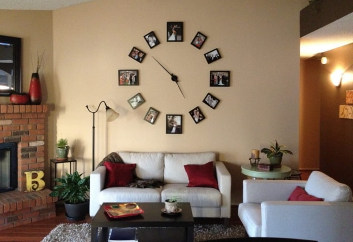 foto's in de vorm van een klok in het interieur