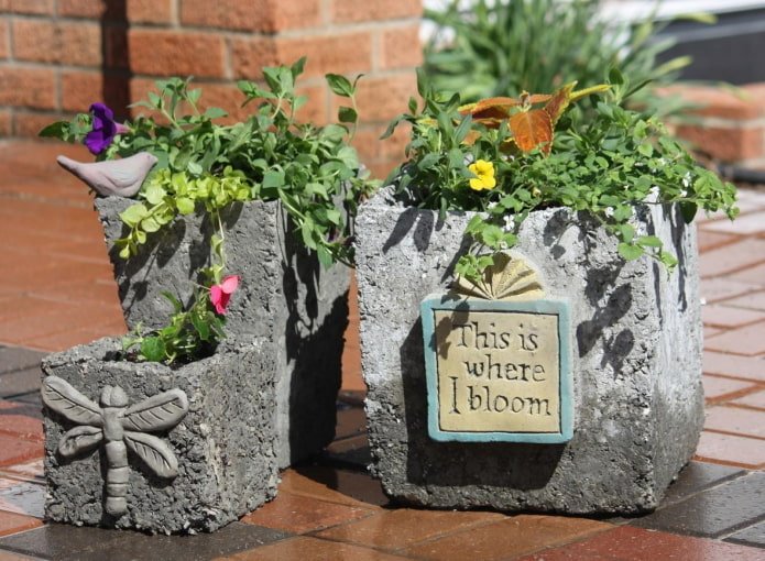 Bloempot van dozen