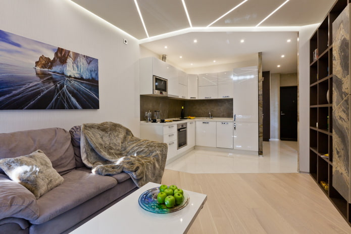 spanplafond met zoneverlichting in de keuken