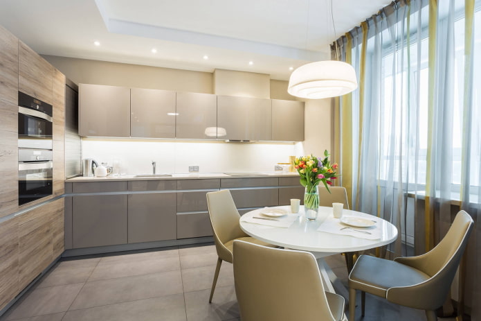 Kroonluchter in de eetkamer