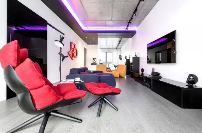 Plafond met verlichting