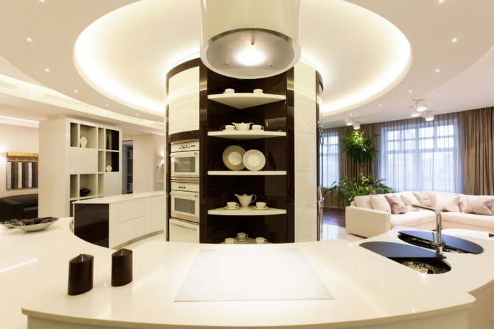 zonale verlichting in het interieur van de keuken-woonkamer