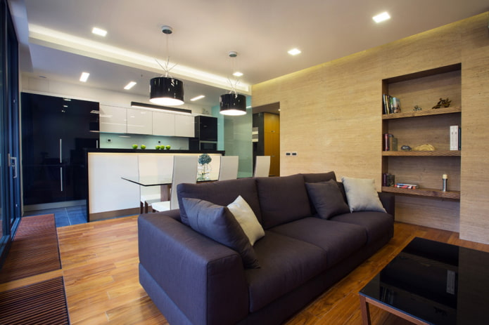 organisatie van licht in het interieur van de keuken-woonkamer