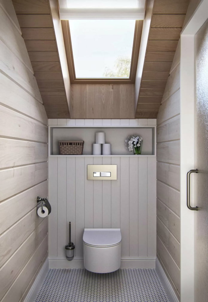 toilet met dakkapel