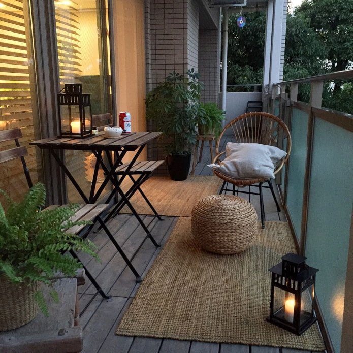 open balkon in een moderne stijl