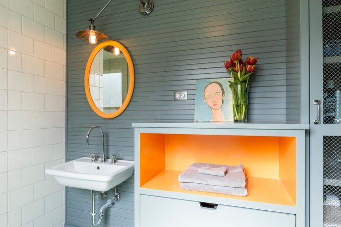 combinatie van tegels en panelen