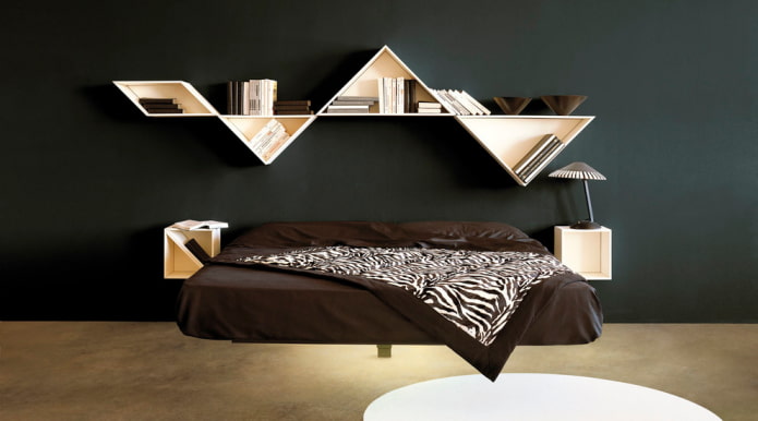 bed in de slaapkamer