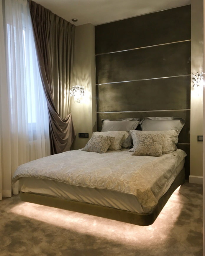 bed in de slaapkamer