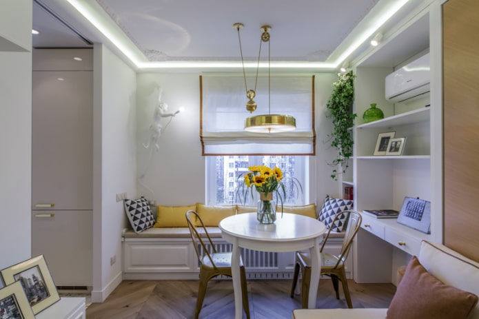 zwevend plafond in het interieur